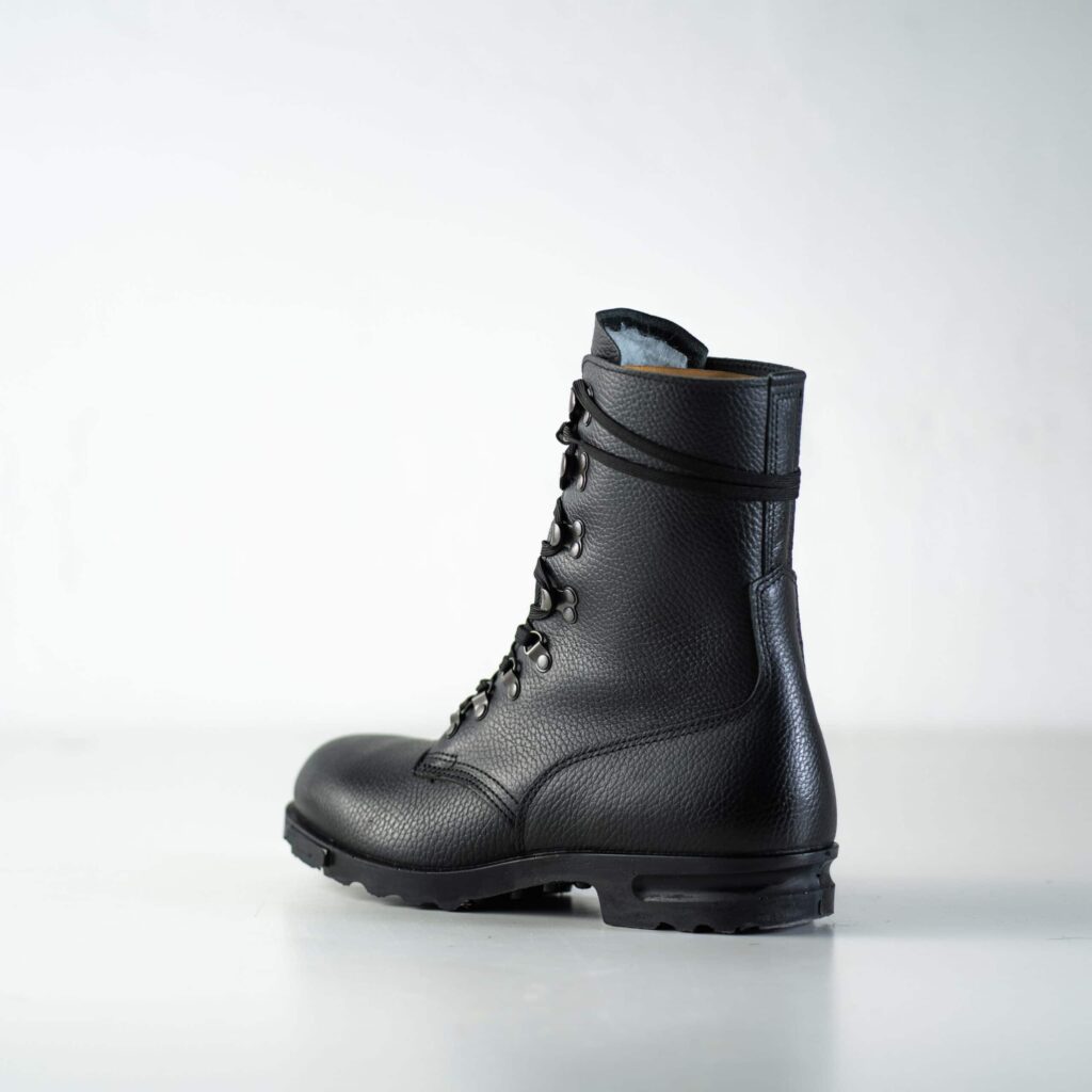 M77 aka Norwegian Combat Boots | Hertwill