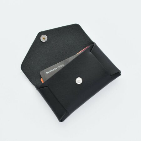 mikson-black-cardholder