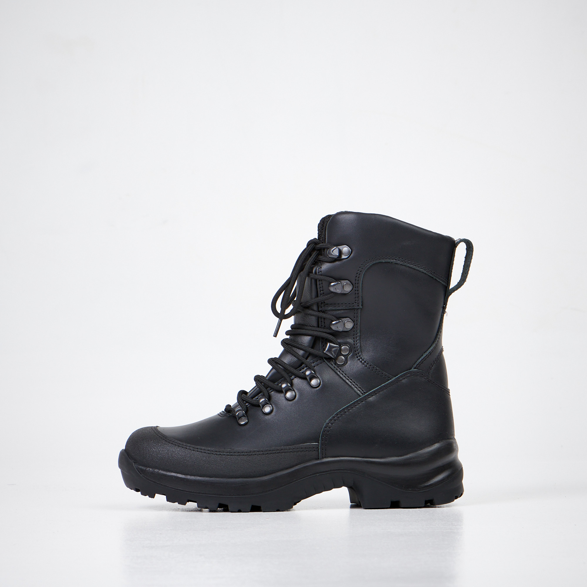 Waterproof Combat Boots with Toe Protector 734 | Hertwill