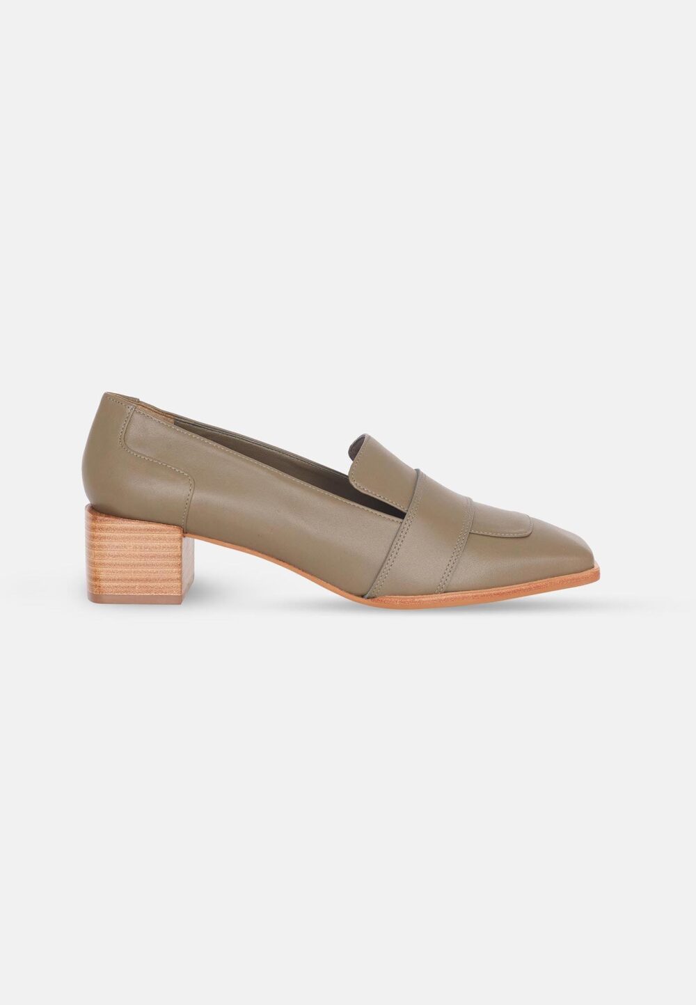 Mangará Louro Women's Loafers - Premium Leather