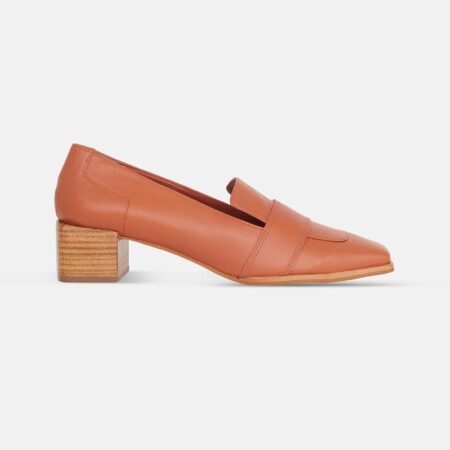 Mangará Louro Women's Loafers - Premium Leather