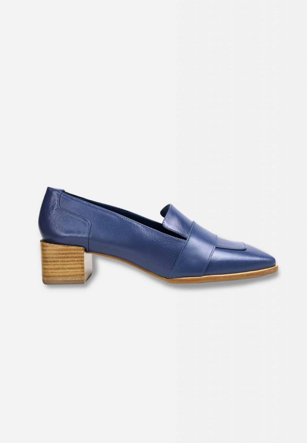 Mangará Louro Women's Loafers - Premium Leather