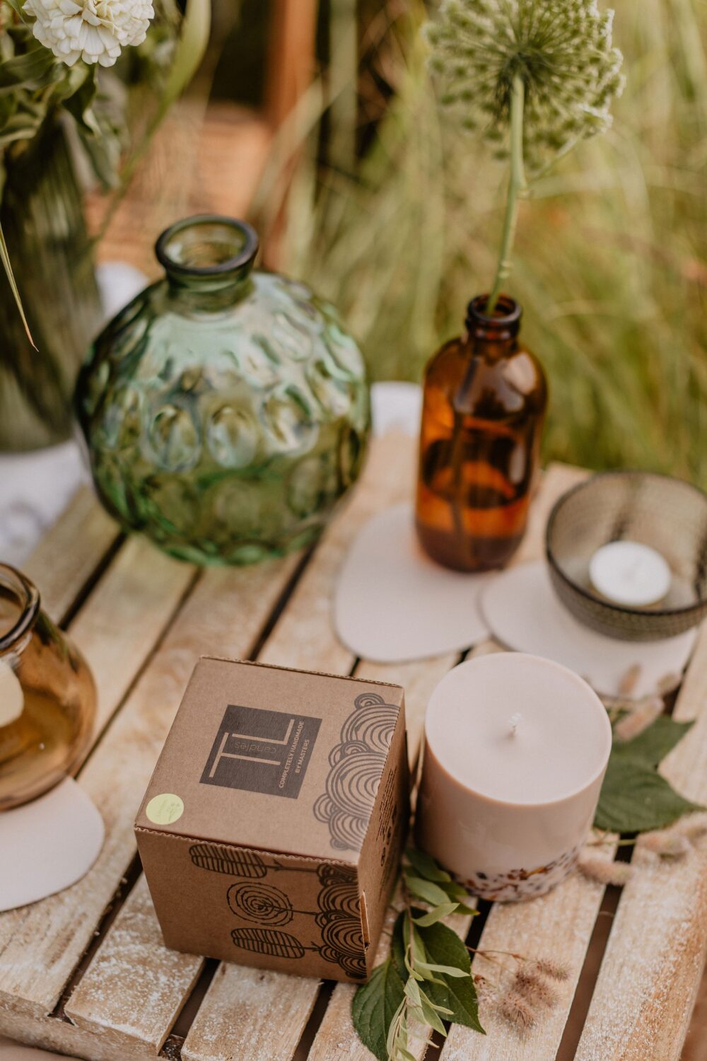 Hand-made Soy Wax Candle with Linden Flower & Honey Scent - Image 3