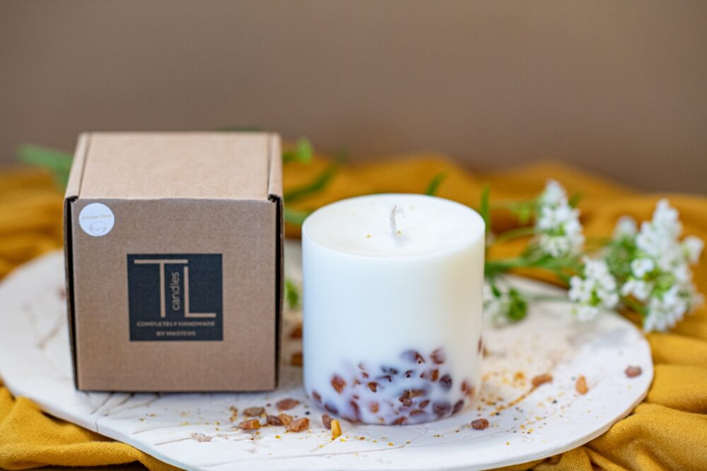 Hand-made Soy Wax Candle with Pine Scent - Image 5