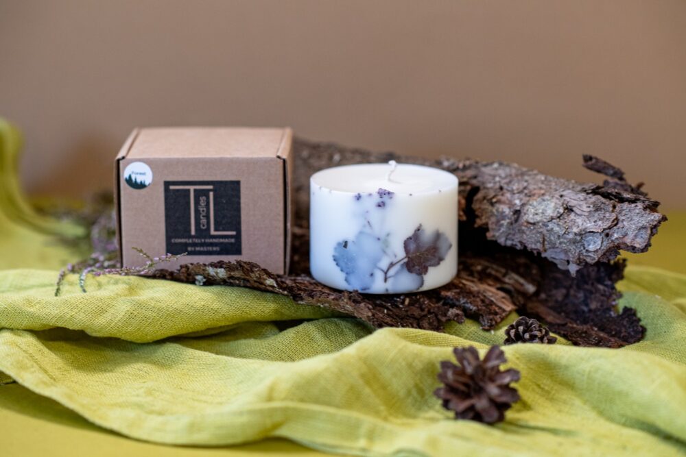 Hand-made Soy Wax Candle with Forest Scent - White - Image 3