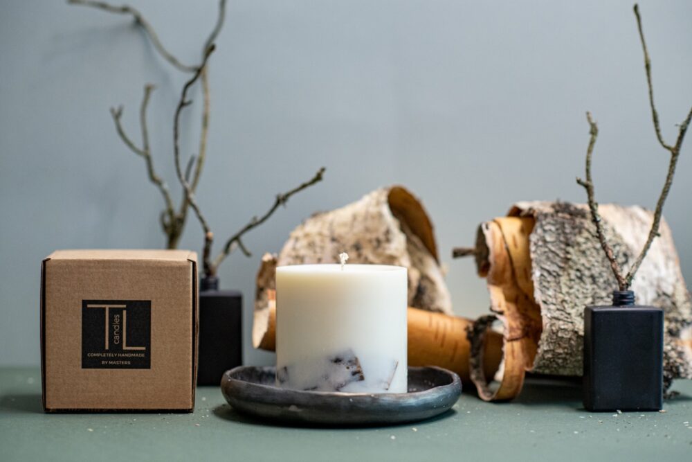 Hand-made Soy Wax Candle with Birch Scent - Image 2