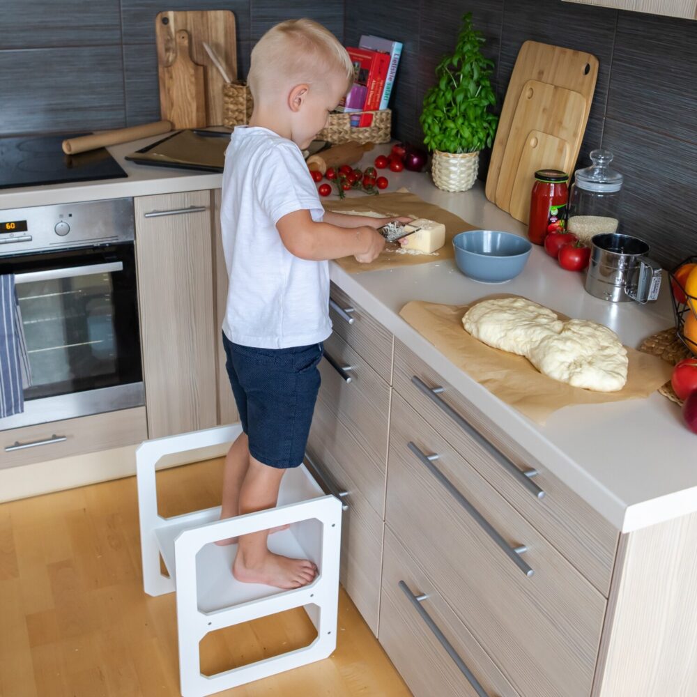 Montessori Weaning Table and Chair Set - with 1 Chair - Image 6